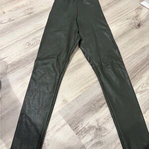Commando Olive Skinny Pants